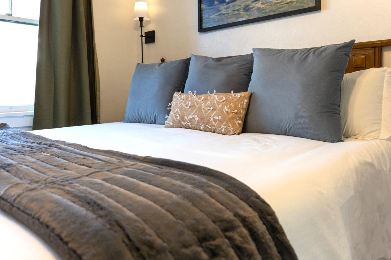 Historic Revival King Bed Midtown Memphis 68 Yes Pets Fast Wifi Free Parking Villa Eksteriør billede