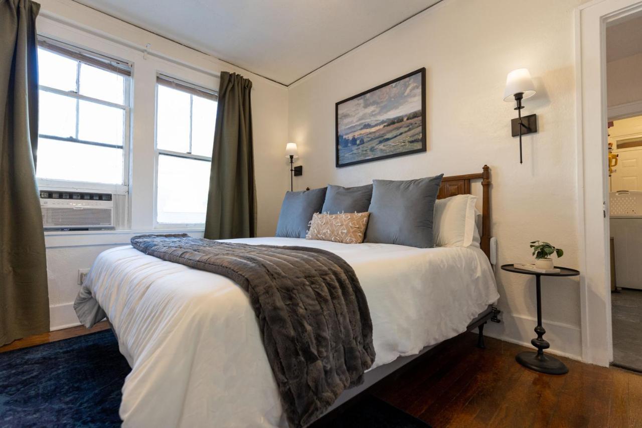 Historic Revival King Bed Midtown Memphis 68 Yes Pets Fast Wifi Free Parking Villa Eksteriør billede