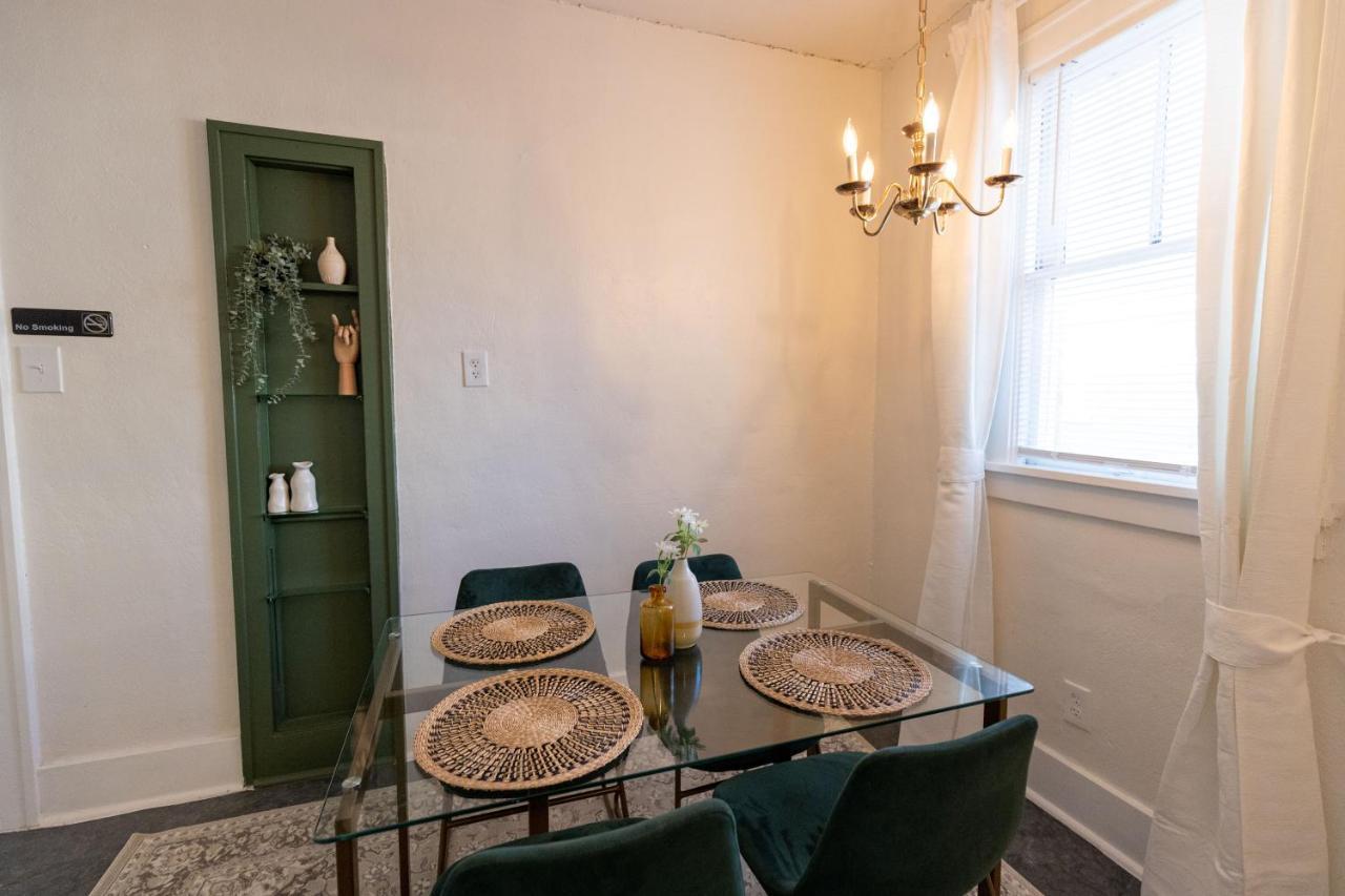 Historic Revival King Bed Midtown Memphis 68 Yes Pets Fast Wifi Free Parking Villa Eksteriør billede